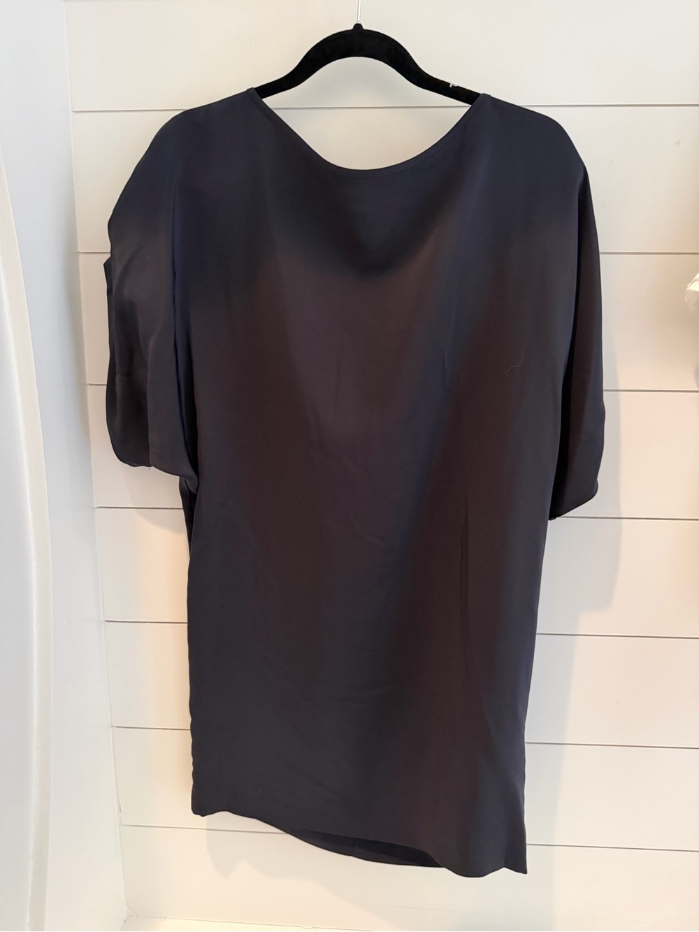 Elizabeth and James Classic Black Women's Shift Dress